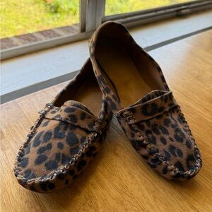 Old Navy Leopard Print Driving Moccasins Women’s Size 7 Casual Loafer
